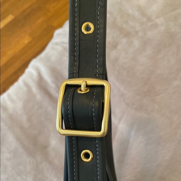 Coach Ergo Shoulder Bag 33 in Black with Gold Hardware. - Picture 3 of 5